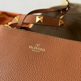 ヴァレンティノ 偽物 ガラヴァーニ Vロゴ ビスコース & レザー かごバッグ Vus20515