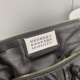 ☆超人気☆メゾンマルジェラ 5AC 偽物 クロスボディバッグ Maq62011