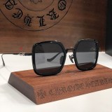 入手困難 クロムハーツ DAGGER◆女性もOK/多角形サングラスgray/brown Kut01337