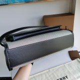 春もの新作バーバリー ショルダーバッグ コピー ミニ ツートン キャンバス＆レザー ポケットバッグ Bal68896