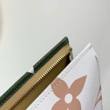 大人気！ルイヴィトン クラッチバック 偽物 ポッシュトワレ 26 ジャイアントモノグラム レディースバッグ M67691