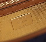 送料込フェンディ ミディ 偽物 バゲット FFファブリック バッグ fez73072