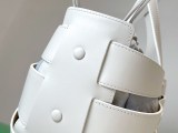 21AW新作ボッテガヴェネタ シェル コピー ミディアムトートバッグ boq24617