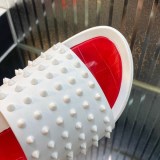 【日本未発売】ルブタン★Pool Fun Spiked レザーサンダル Ruy23718