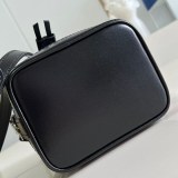 ルイヴィトン ナノノエ ショルダーバッグ コピー M46449
