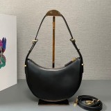 可愛いプラダ アーケ レザーショルダーバッグ コピー 3色 1BC194