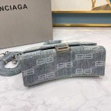入手困難バレンシアガ デニム BB モノグラム 偽物 アワーグラス ハンドバッグ baw12961