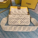 春もの新作フェンディ バゲット キャンバス バッグ コピー/刺繍 fev41992