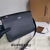 可愛いバーバリー ショルダーバッグ コピー HORSE ブラック Baw91711