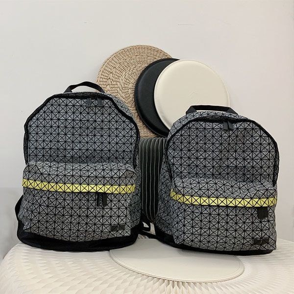 追跡付き 安い バオバオイッセイミヤケ バックパック コピー 2size bag89241