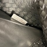 大人気!ボッテガヴェネタ コピー スモール カバ トートバッグ boa18795