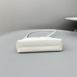 完売必至クロムハーツ ダガー ショルダーバッグ コピー Kur39289