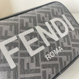 人気急上昇 フェンディ ROMA FFファブリック カメラケース コピー feg56072