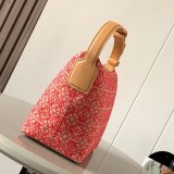 激安価格！ロエベ スーパーコピー アナグラム キュービィバッグ 2サイズ los19028
