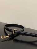 世界中で大人気♪フェンディ 偽物 タッチ レザー バッグ fej51286