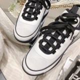 大人気!!新色シャネル コピー スエード ベルベッド スニーカー shm06852