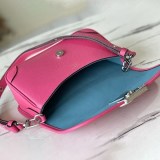 世界中で大人気♪ルイヴィトン エピ コピー レザー ビュシ イニシャル バッグ M59459
