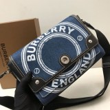 人気急上昇バーバリーロゴグラフィックデニム ノート クロスボディバッグ 偽物 80397521