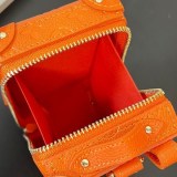 お洒落で可愛いルイヴィトン バッグチャーム 偽物バックパック M00850