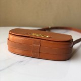 関税なし セリーヌ ハンドバッグ コピー ミディアム マイヨン トリオンフ バッグ カーフスキン Cee04862