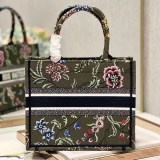 ディオール ブックトート 偽物 Petites Fleurs スモールバッグ dej41558