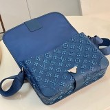 稀少ルイヴィトン モノグラム柄 メッセンジャーバッグ 偽物 vul72222