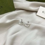 争奪戦 グッチ ブラインド フォー ラブ シルバー ピアス コピー guk56702