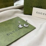 争奪戦 グッチ ブラインド フォー ラブ シルバー ピアス コピー guk56702