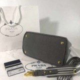 [プラダ] カナパ x レザー トートバッグ偽物 / ショッピングバッグ 【追跡付】 puj76372
