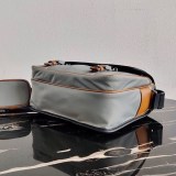 稀少 プラダ ショルダーバッグ 偽物 puq57321