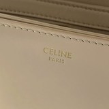 新色☆希少 セリーヌ トリオンフ スモール ストラップバッグ 偽物 Cef12777