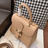 秋冬新作【デルボー コピー】ブリヨン Ivoryステッチ ミディアムハンドバッグ Der71048