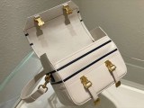 世界中で大人気♪ディオール VIBE ヴァイブ キャンプバッグ 偽物 dee63243