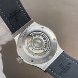 日本未入荷 ウブロ 時計 スーパーコピー クラシックフュージョン チタニウム グリーン huf20322