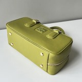 ミュウミュウ スーパーコピー レザートップハンドバッグ myj38637