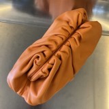 ＜最新で絶対欲しい>ボッテガヴェネタ クラッチバッグ 偽物 bor88408