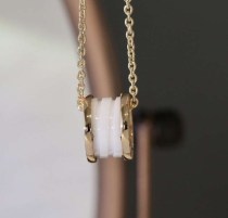 セール新作 ブルガリ ビーゼロワン 偽物 ネックレス  ゴールド【追跡付】S360 Bup76825