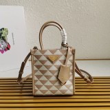 激安価格！プラダ シンボル ファブリック 偽物 スモールバッグ pus03754