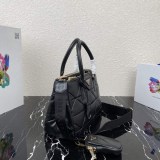 人気 新色☆希少 プラダ ショルダーバッグ 偽物 puo30879