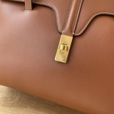累積売上総額第１位！セリーヌ ミディアム 16 ソフトバッグ コピー 195543CR4