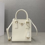 ギフトに最適 プラダ シンボル 偽物 ファブリック スモールバッグ 1BA358 pue48536