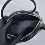 争奪戦 プラダ レディース トップハンドルバッグ 偽物 puk49508