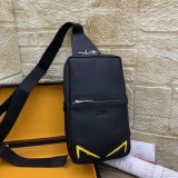 希少色フェンディ バッグ バグズ コピー ナイロンワンショルダーバックパック fep71090