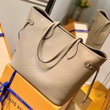 【完売前に！】 ルイヴィトン トートバッグ コピー ネヴァーフル MM M45686