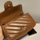 入手困難グッチ GGマーモント ミニ ショルダーバッグ 偽物 0OLFT2535