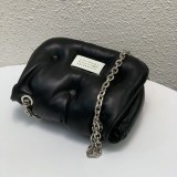 超希少！メゾンマルジェラ グラムスラム スーパーコピー フラップ チェーンバッグ Mab56926