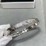 セール新作 可愛い シャネル ココ クラッシュ 偽物 コレクション ブレスレット shw11699