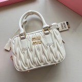 争奪戦♡ミュウミュウ  ハンドバッグ スーパーコピー myh52533