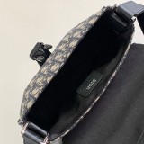 超人気ディオール EXPLORER メッセンジャーポーチ バッグ コピーオブリーク 2ESWS001