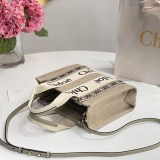 ★日本!!人気！クロエ woody コピー★トートバッグ◇キャンバス＆レザー chf79354